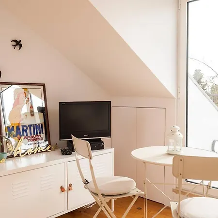Cosy Studio In Lapa District Apartment Lisbon